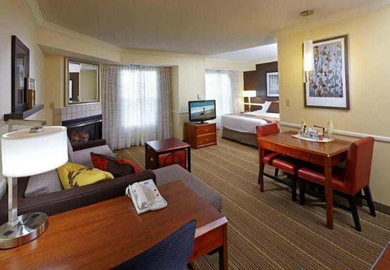 Residence Inn By Marriott State College Extérieur photo